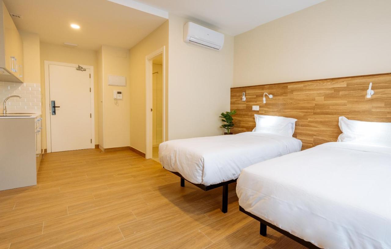Apartahotel Golden Alcala Alcalá de Henares Extérieur photo