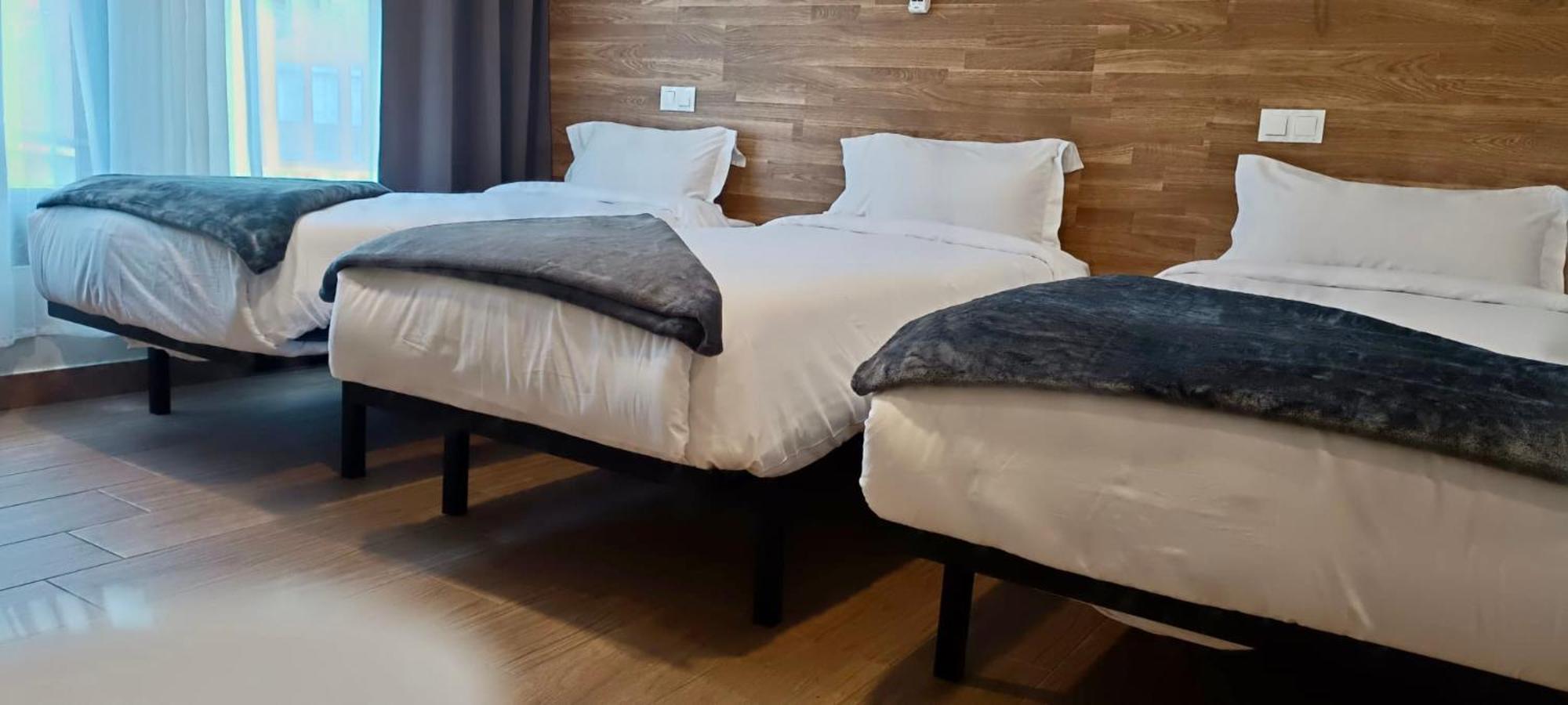 Apartahotel Golden Alcala Alcalá de Henares Extérieur photo